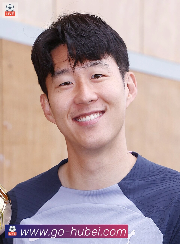 劳塔罗·马丁内斯